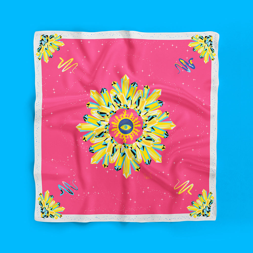 Pañuelo Cristales (fondo rosado borde blanco)