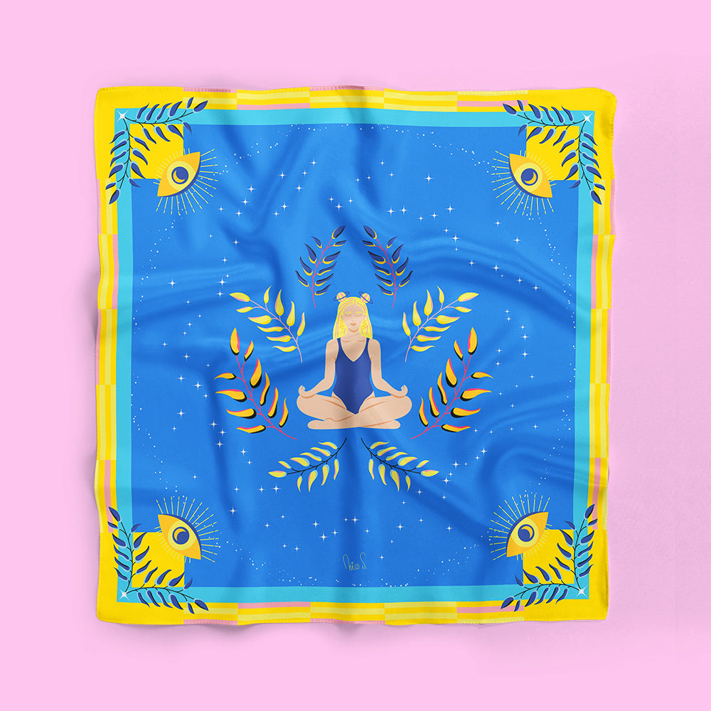 Pañuelo Ramitas Sagradas (fondo celeste borde amarillo)