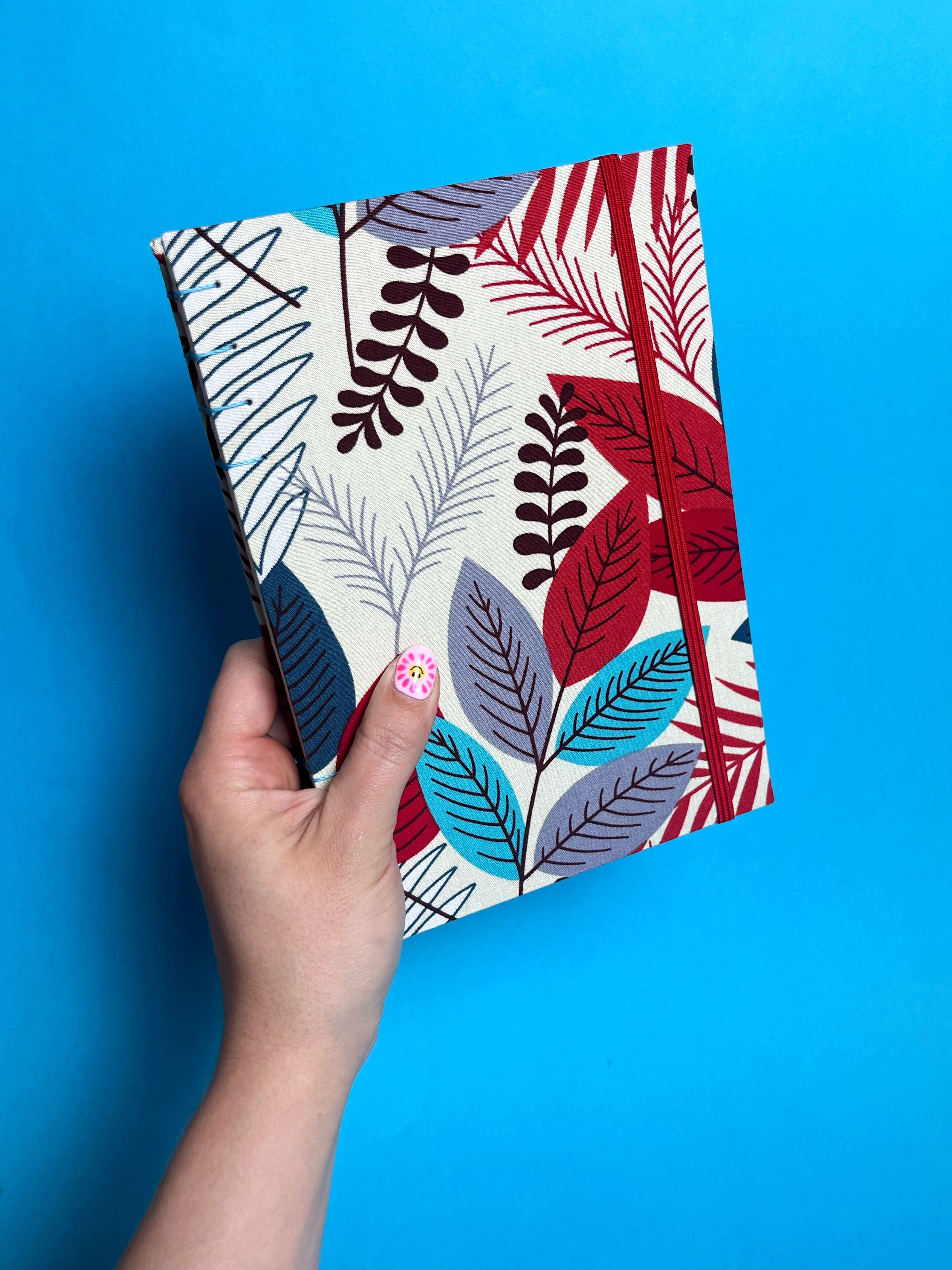 Sketchbook Acuarela Tamaño A5 Vertical | Hojas Azules y Rojas