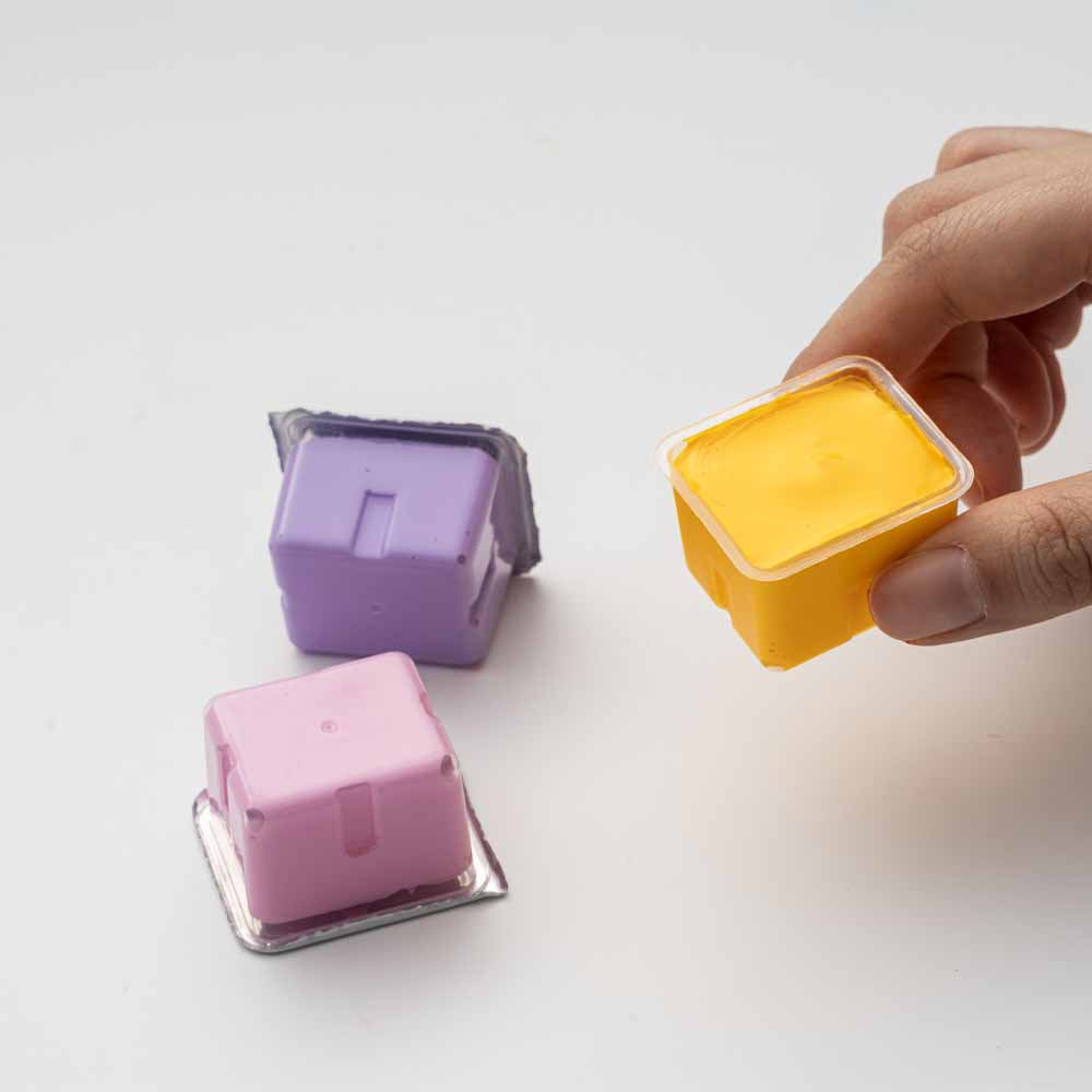 Gouache Himi 18 colores | 30 ml | Estuche Amarillo + Pinceles