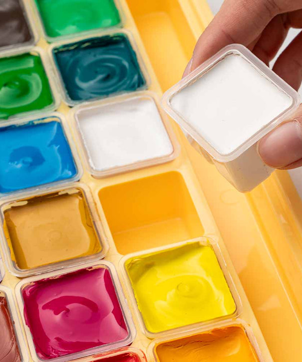 Gouache Himi 18 colores | 30 ml | Estuche Amarillo + Pinceles