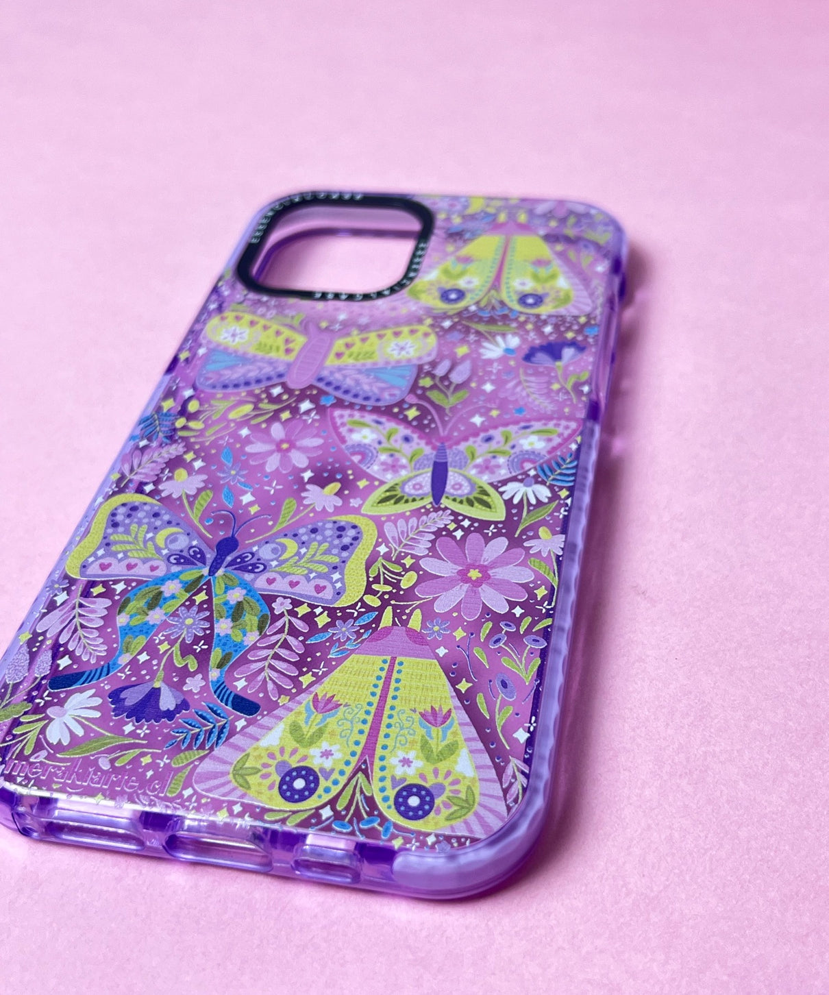 Carcasa Ilustrada Maripositas Lila iPhone 12/12pro