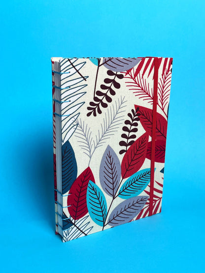 Sketchbook Acuarela Tamaño A5 Vertical | Hojas Azules y Rojas