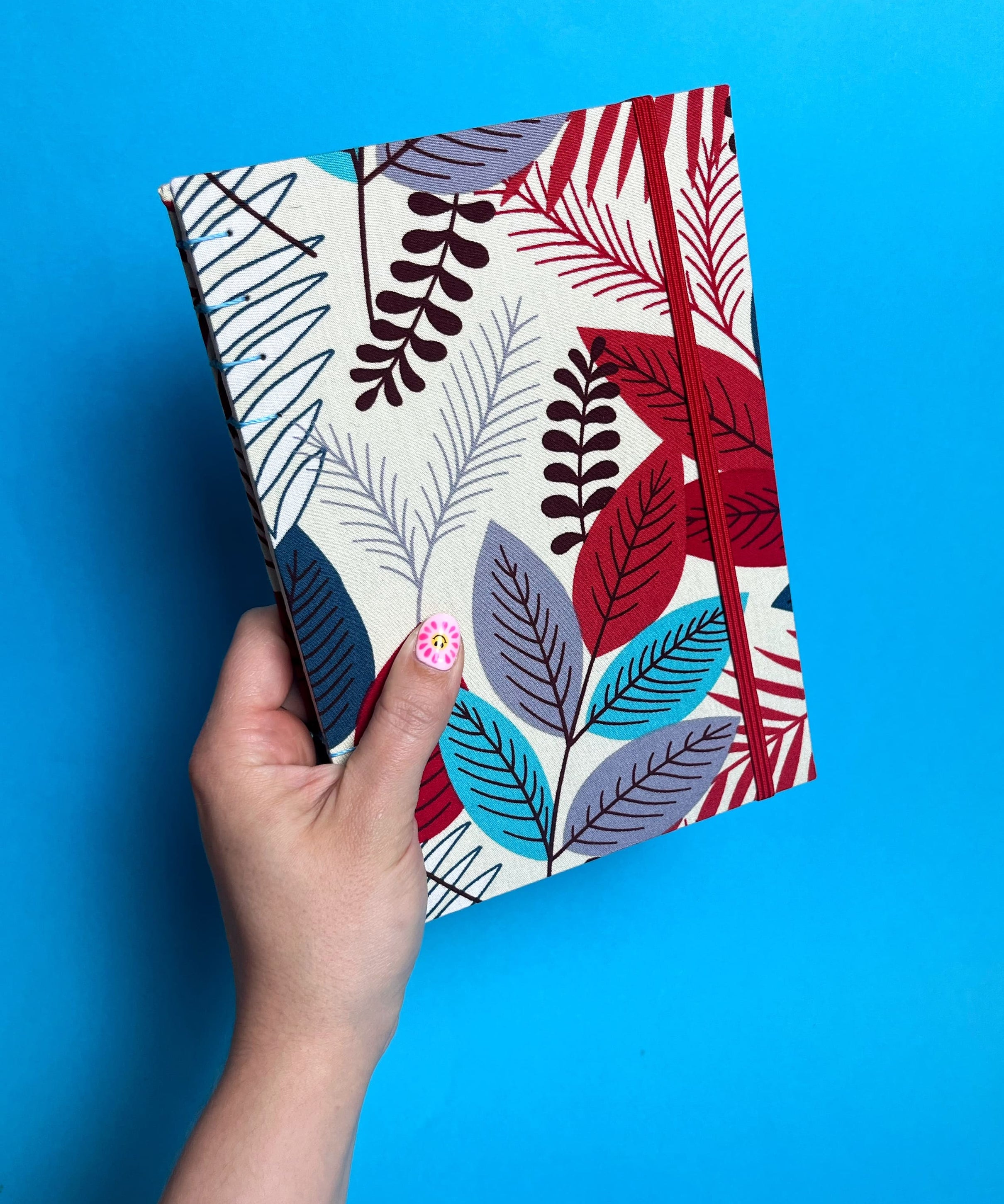 Sketchbook Acuarela Tamaño A5 Vertical | Hojas Azules y Rojas